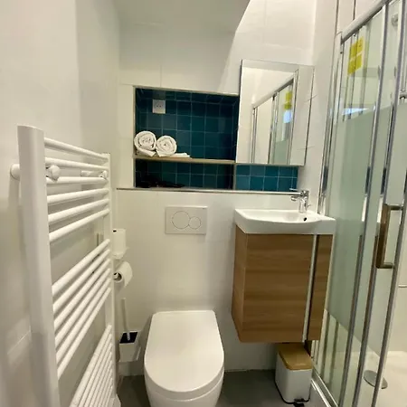 Aboukir 1 Apartment *