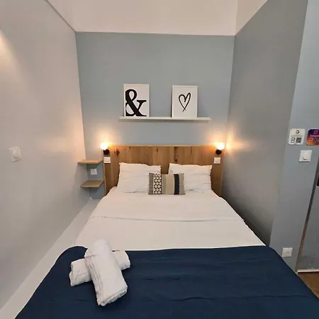 Aboukir 1 Apartment *